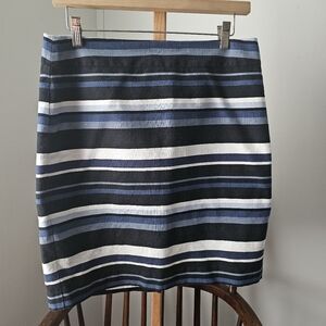 Banana Republic Women's Striped Black and Blue Pencil Skirt Sz 8.